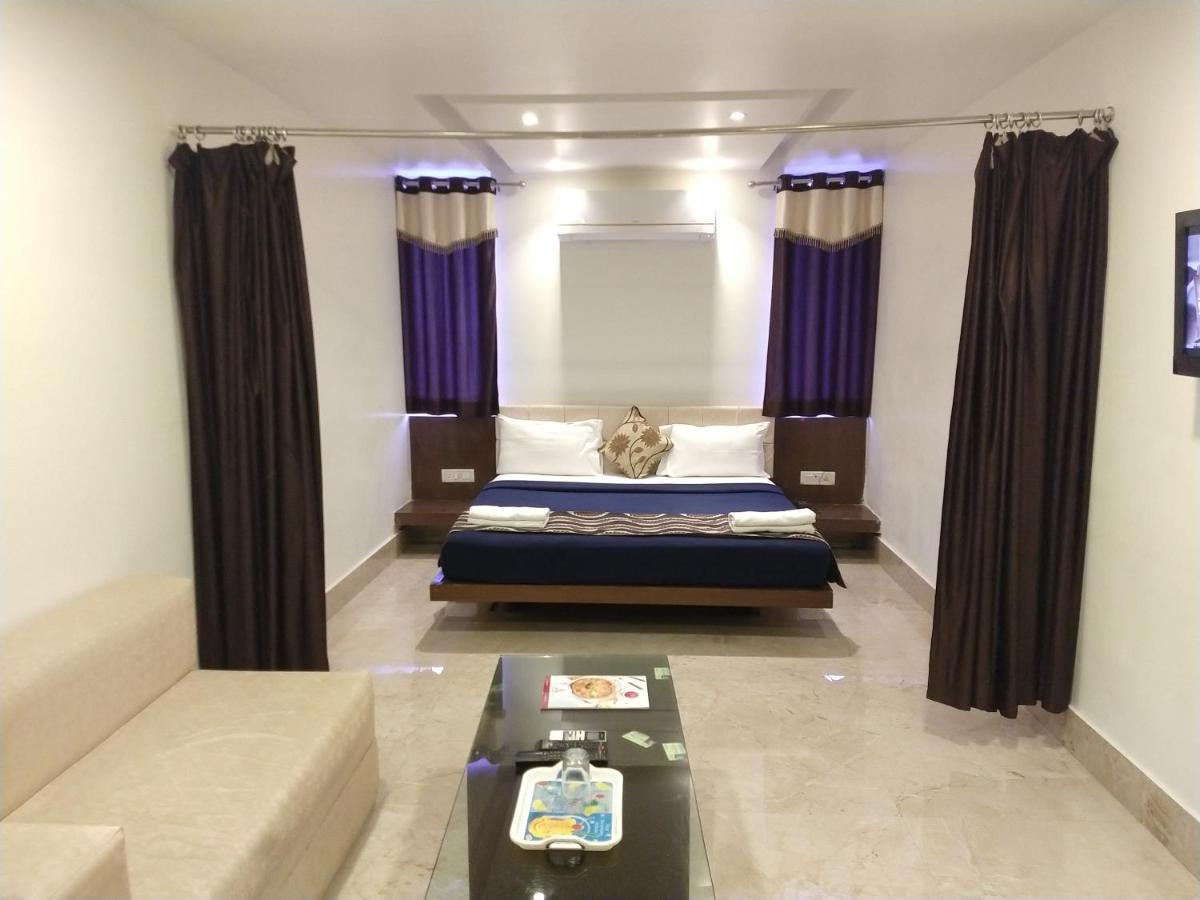 Varanasi Palace Luaran gambar